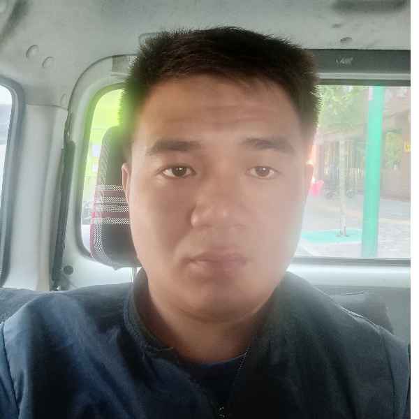 35岁岁山西单身帅哥 - 白银吉缘网