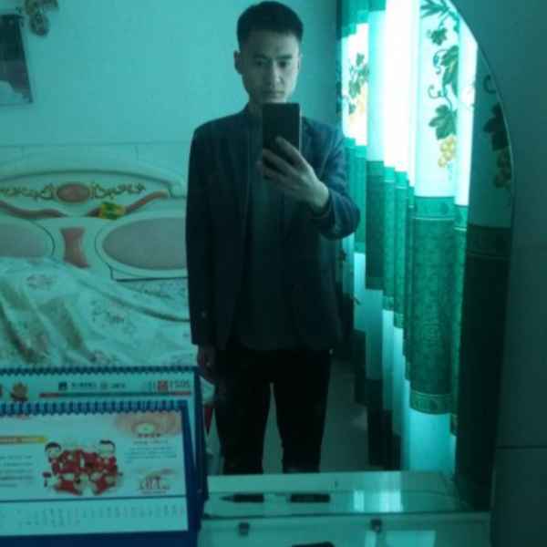 35岁岁四川单身帅哥 - 白银吉缘网