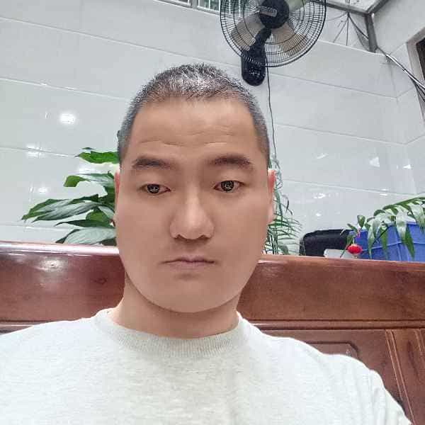 37岁岁福建单身帅哥 - 白银吉缘网