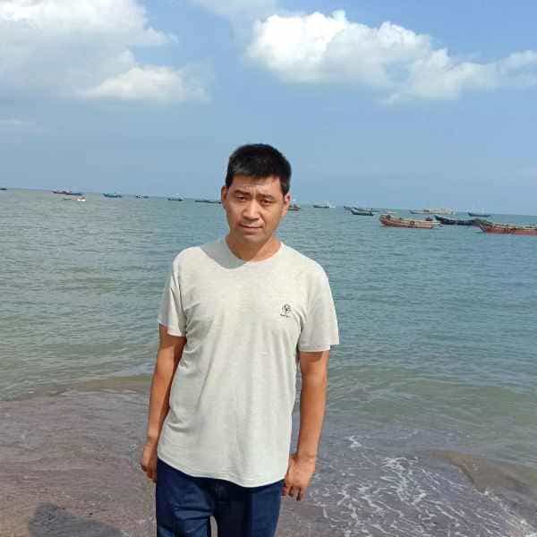 44岁岁辽宁单身帅哥 - 白银吉缘网