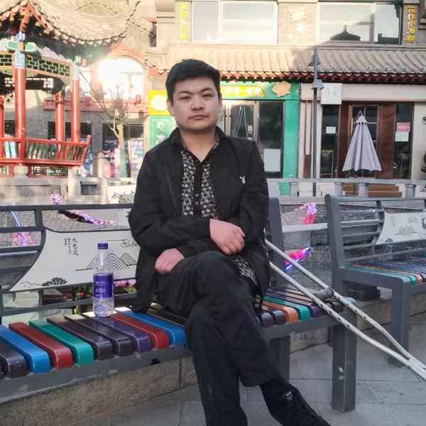 35岁岁甘肃单身帅哥 - 白银吉缘网