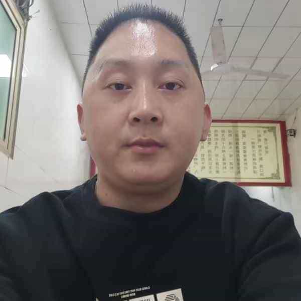 37岁岁陕西单身帅哥 - 白银吉缘网