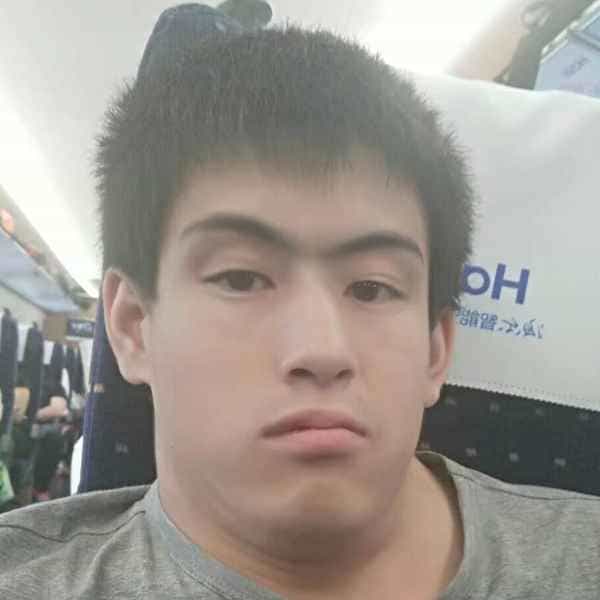 37岁岁广东单身帅哥 - 白银吉缘网